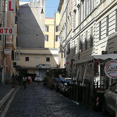 Signorina In Rome Hostel Kültér fotó