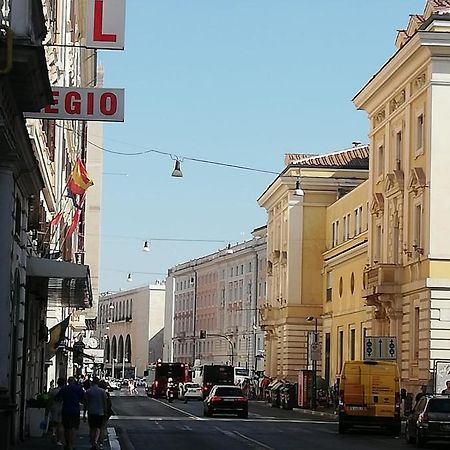 Signorina In Rome Hostel Kültér fotó